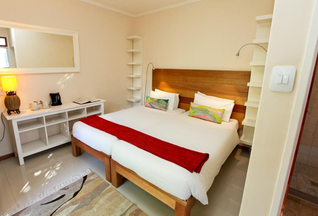 Roof Of Africa Hotel Windhoek Pokoj fotografie